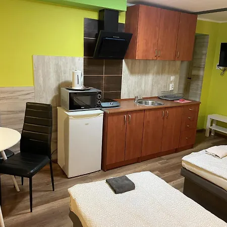 Eldom-Noclegi Pracownicze Daleka 12 Wągrowiec Esterno foto