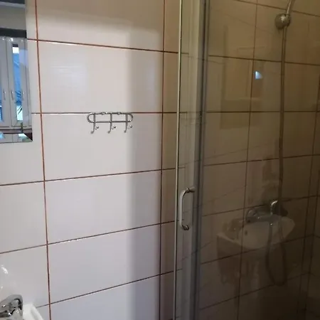 Eldom-Noclegi Pracownicze Daleka 12 Wągrowiec Esterno foto